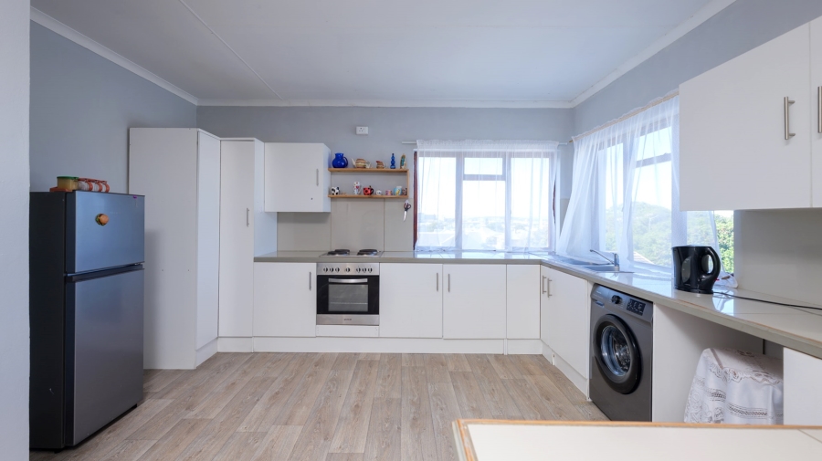 5 Bedroom Property for Sale in Bredasdorp Western Cape